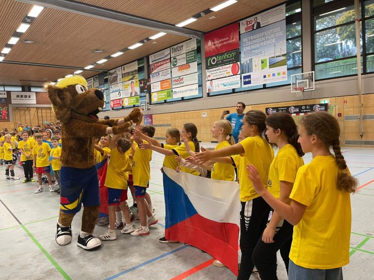 E-Jugend bei Mini-WM in Neuhausen